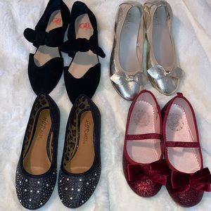4 pairs girls dress shoes size little girl 12, 13, 13, & 1. 2 pairs new w/o tag